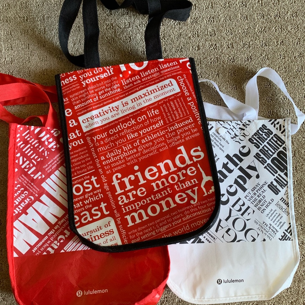 Lululemon bags